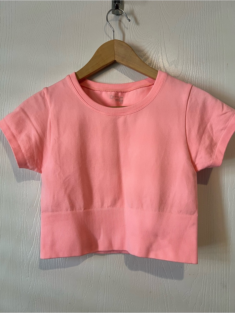 Offline by Aerie Sidewalk Seamless Cropped T-Shirt Pink women Size S